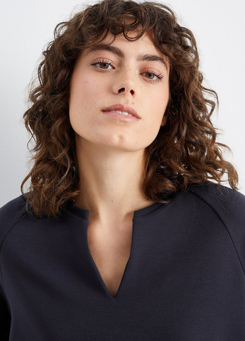 Темно-синя блуза C&A