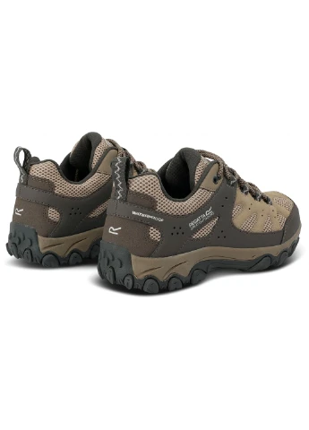 Кроссовки Regatta Edgepoint IV Low бежевые демисезоны (369837355)