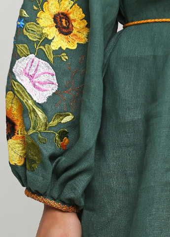 Вышиванка Lugin цветочная зелёная кэжуал лен