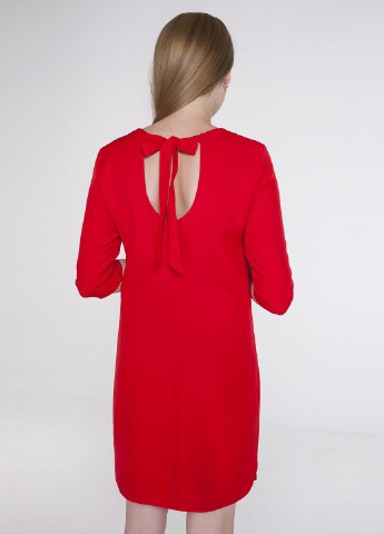 Красное коктейльное платье а-силуэт Viravi Wear однотонное