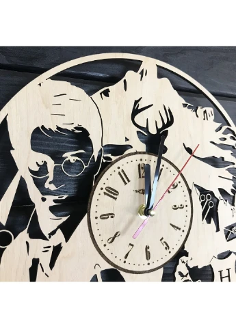 Годинник дерев'яний інтер'єрний «Гаррі Поттер в школі чарівництва» 7Arts (253566096)