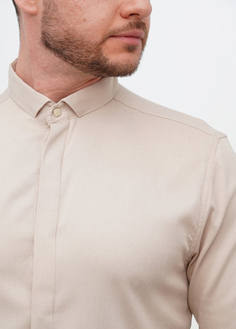 Светло-бежевая классическая, кэжуал рубашка однотонная Trend Collection