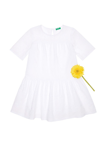 Белое платье United Colors of Benetton (118094621)