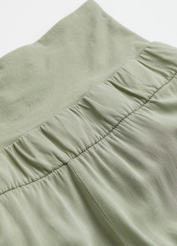 Шорты H&M (299192156)