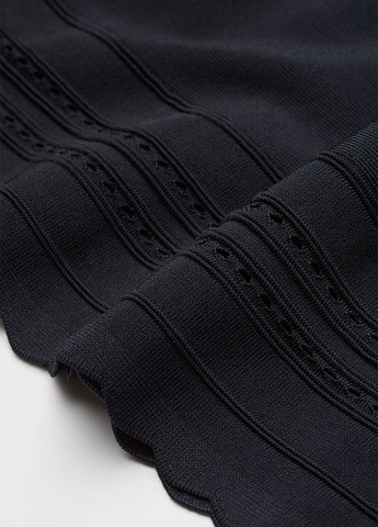 Черное кэжуал платье H&M однотонное