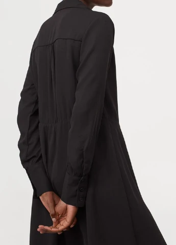 Черное кэжуал платье H&M однотонное