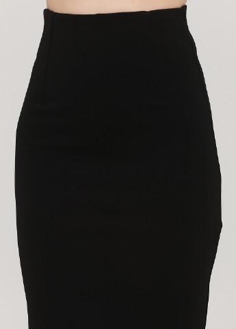 Черная офисная однотонная юбка Bebe Plus карандаш