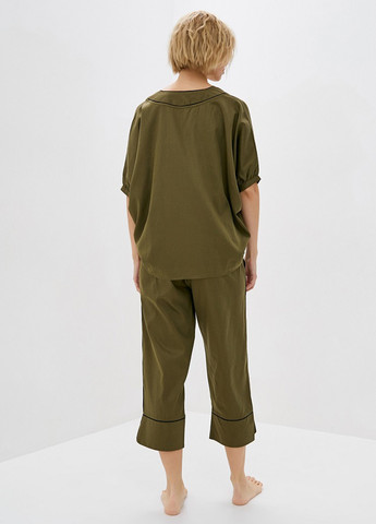 Оливковая всесезон пижама (футболка, бриджи) футболка + бриджи Fable & Eve