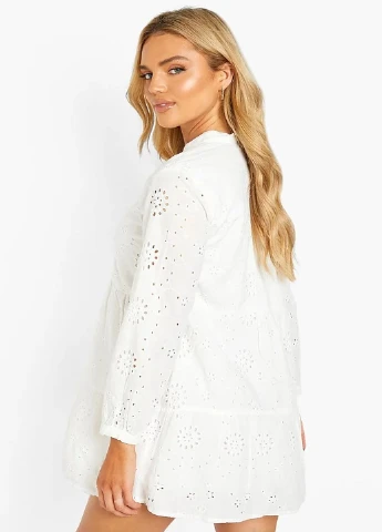 Белое кэжуал платье Boohoo однотонное