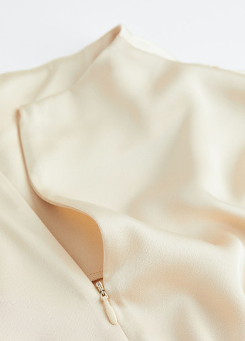 Світло-бежева ділова сукня H&M однотонна