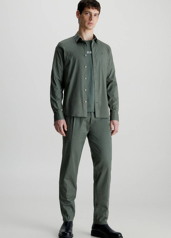 Темно-зеленая кэжуал, классическая рубашка однотонная Calvin Klein