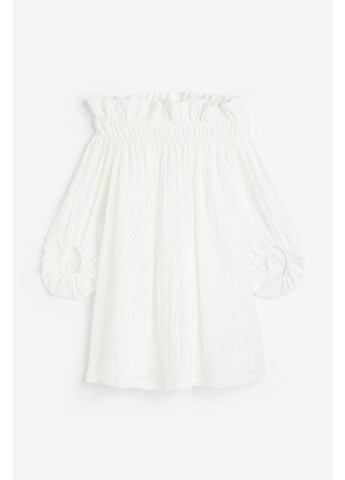 Молочное кэжуал платье с открытыми плечами H&M однотонное