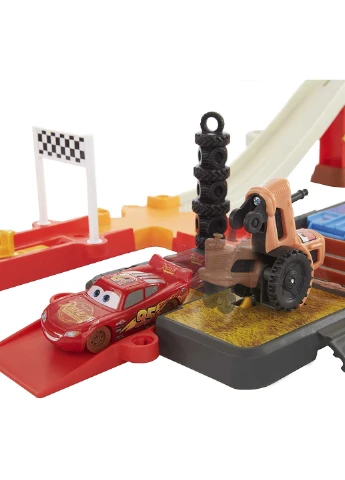 Автотрек Disney Pixar Cars Race & Go Playset Крутые трюки Гонки Радиатор Спрингс (HDN02) Mattel (255665429)