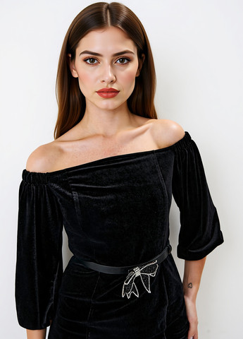 Черное вечернее платье с открытыми плечами Mohito однотонное