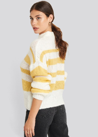 Жовтий демісезонний светр NA-KD