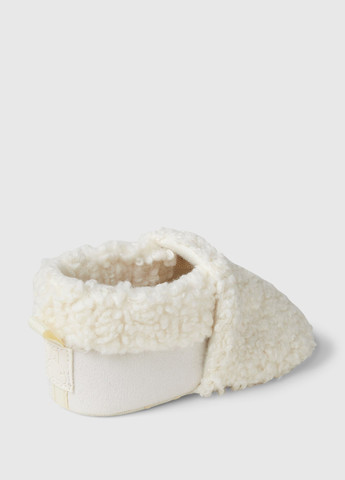 Молочные пинетки Gap с мехом