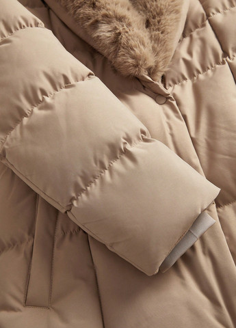 Бежевое зимнее Пальто однобортное SHEIN