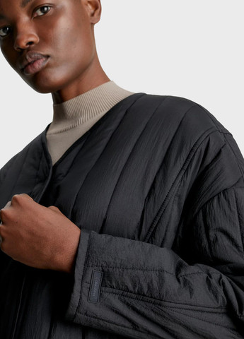 Черная демисезонная куртка Calvin Klein