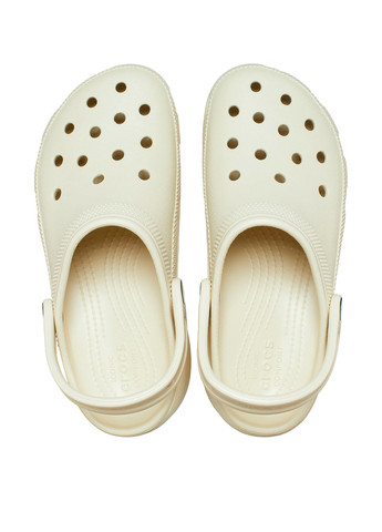 Белые сабо Crocs на платформе с перфорацией