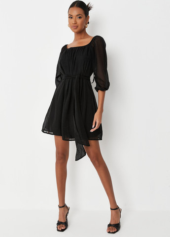 Черное коктейльное платье с юбкой-солнце Missguided однотонное
