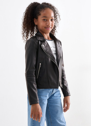 Чорна демісезонна куртка косуха C&A