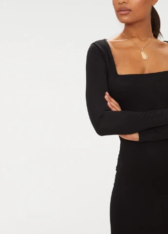 Черное кэжуал платье футляр PrettyLittleThing однотонное