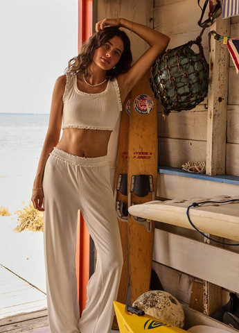 Белая всесезон пижама (топ, брюки) топ + брюки SHEIN