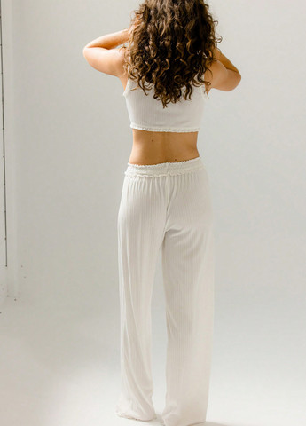 Белая всесезон пижама (топ, брюки) топ + брюки SHEIN