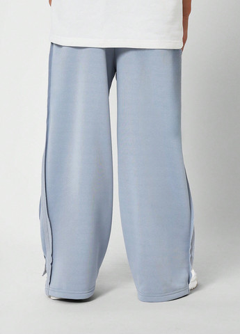 Голубые спортивные демисезонные брюки SHEIN