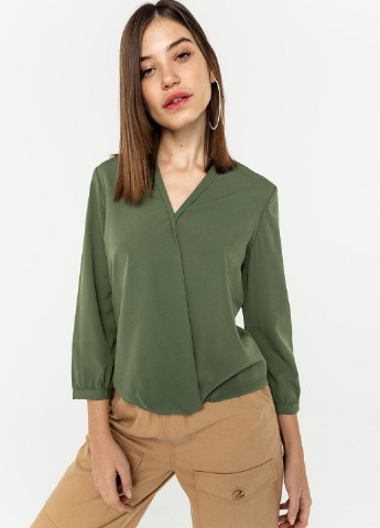 Зеленая демисезонная блузка на запах befree