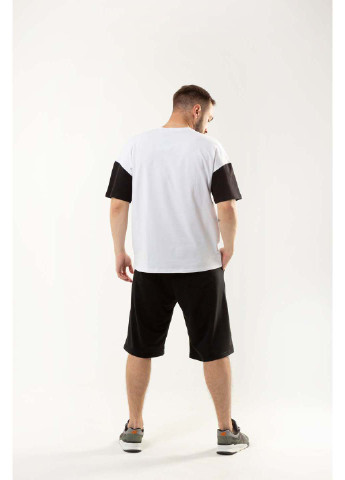 Комбінований демісезонний комплект (футболка, шорти) Intruder