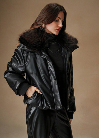 Черная зимняя куртка SHEIN