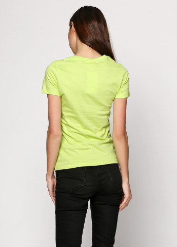 Зеленая летняя футболка Sol's
