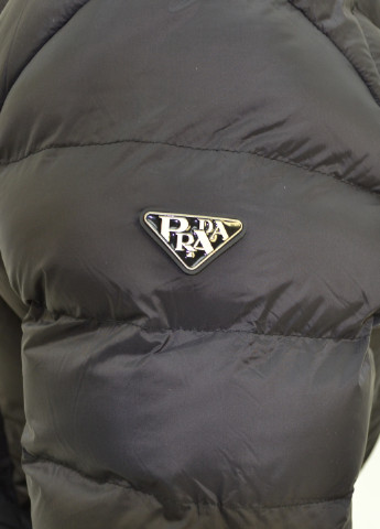 Чорна демісезонна куртка чоловіча Prada
