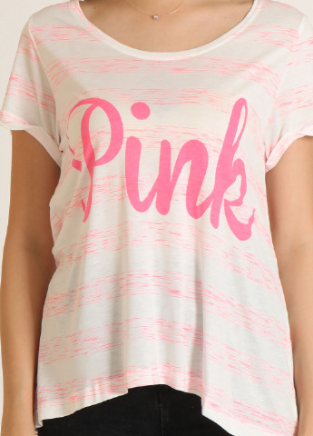 Светло-розовая летняя футболка Pink