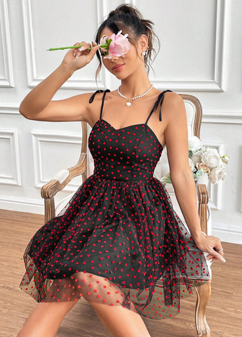 Чорна кежуал, коктейльна сукня бебі долл SHEIN сердечка