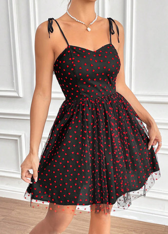 Чорна кежуал, коктейльна сукня бебі долл SHEIN сердечка