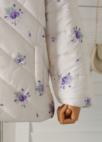 Молочна зимня куртка SHEIN