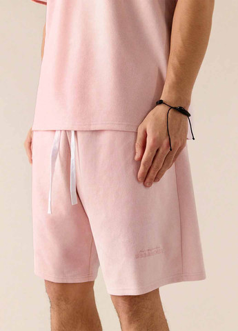 Светло-розовый летний костюм (футболка, шорты) с шортами SHEIN