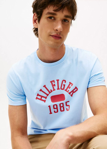 Голубая футболка Tommy Hilfiger