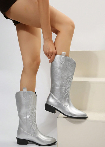 Осенние сапоги казаки SHEIN с вышивкой