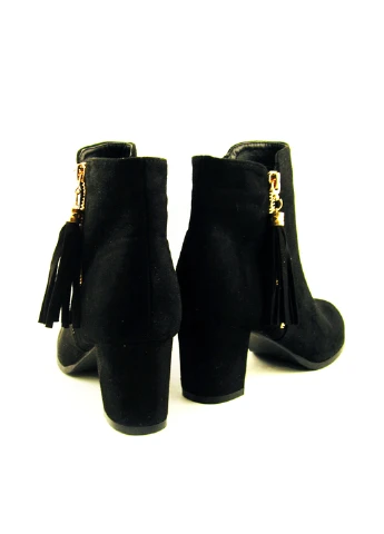 Осенние ботинки Top Shoes с кисточками из искусственной замши