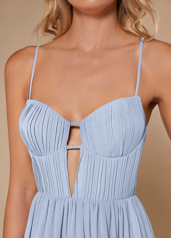 Светло-голубое праздничный, вечернее платье а-силуэт, с корсетом, платье-водолазка, с открытой спиной SHEIN однотонное