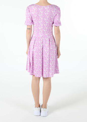 Розово-лиловое кэжуал платье клеш Colin's с цветочным принтом