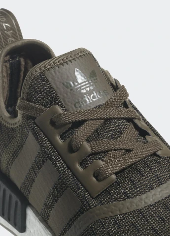 Коричневые демисезонные кроссовки adidas