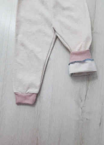 Молочные спортивные демисезонные брюки No Brand
