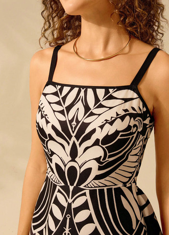 Комбінована кежуал сукня з відкритими плечима SHEIN колор блок