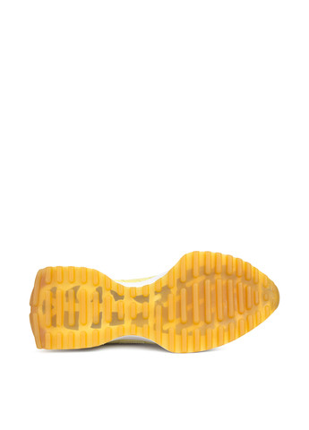 Желтые демисезонные кроссовки Sav