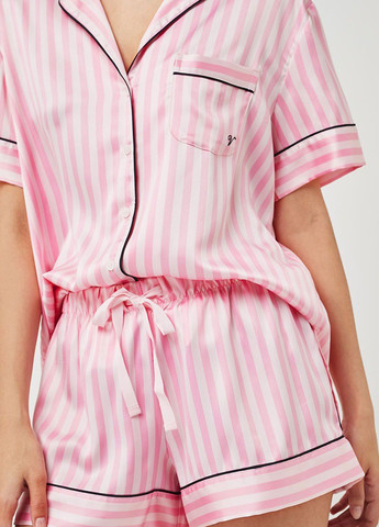 Розовая всесезон пижама (рубашка, шорты) рубашка + шорты Victoria's Secret