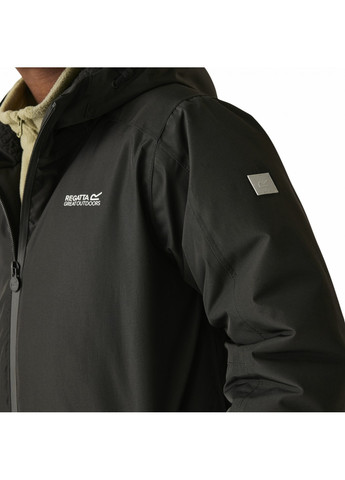 Чорна демісезонна куртка Regatta